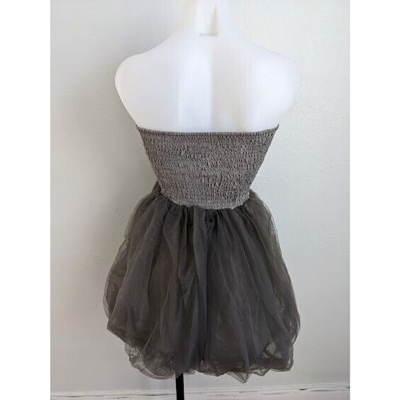 Mois Small Strapless Mini Dress Grey Smocked Shirred Hourglass Sleeveless Party - Picture 6 of 7